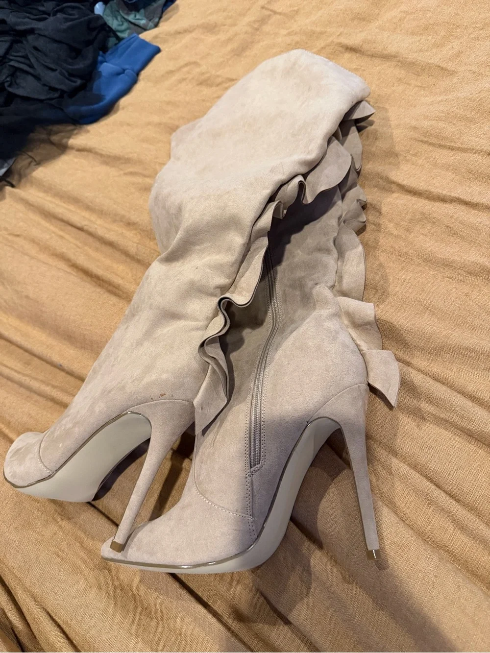 Women's Gray Suede Knee-High Stiletto Boots with Ruffle Detail